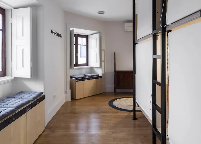 Penedo Da Saudade & *