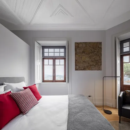 Penedo Da Saudade & كويمبرا