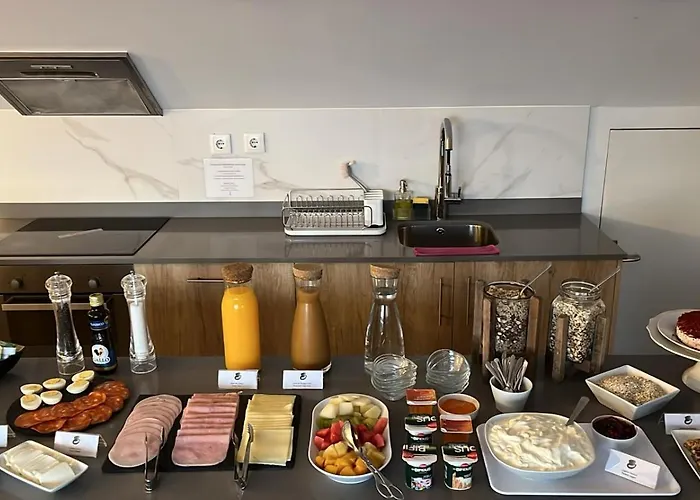 Penedo Da Saudade & *