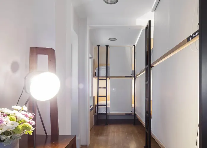 Penedo Da Saudade & Hostel *